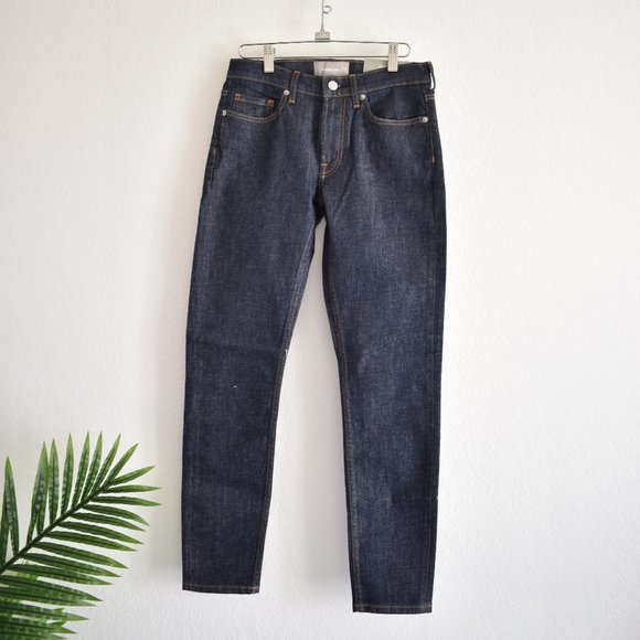 Everlane The Mid Rise Skinny Jean in Dark Indigo - Picture 4 of 10